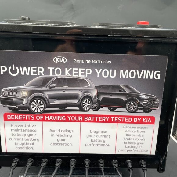 Interstate Batteries KIA Promo Faux Car Battery Electronics Charging Station - Picture 2 of 13